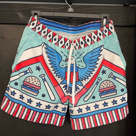 Men’s small chubby swim/board trunks. Liner free. - Picture 1 of 2
